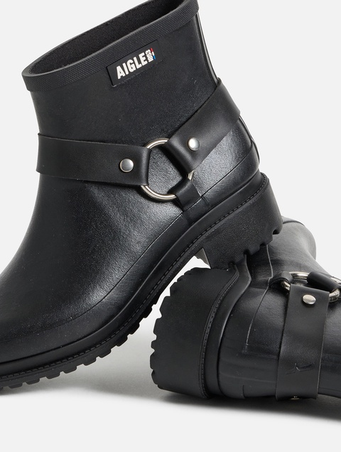 エーグル AIGLE マカダム ローラバーブーツ シルバー
¥18,700 楽天市場】【SALE／70%OFF】AIGLE マカダムローラバーブーツ