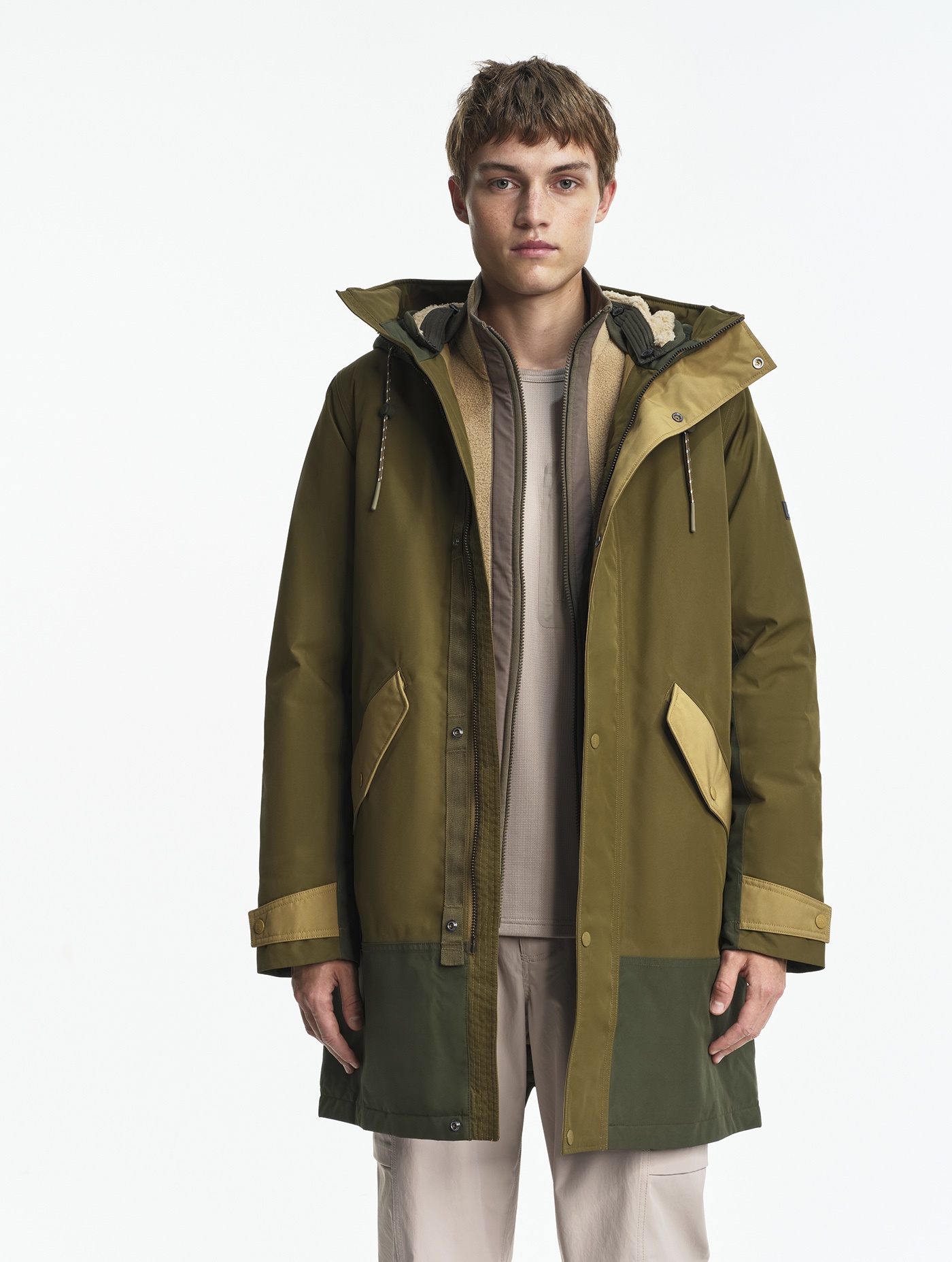 ゴアテックス カラーブロックフィッシュテールジャケット | Aigle Club