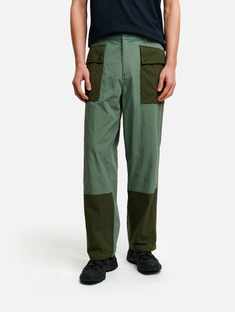 メンズ ゴアテックス3レイヤー カーゴパンツ ZHHAP76 - AIGLE