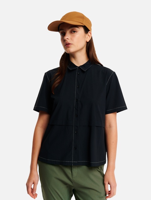 レディース UVカット 吸水速乾 軽量テック半袖シャツ ZCFBT34 - AIGLE